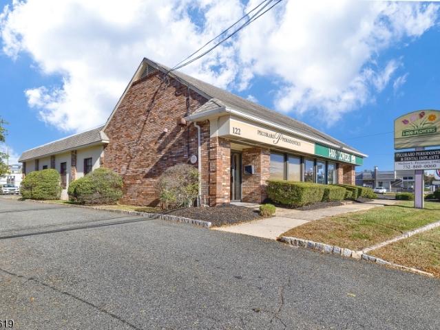 House for sale in Clark, New Jersey