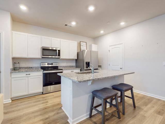 Townhouse for sale in Ashland City, Tennessee