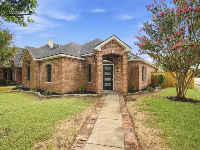 House for sale in Ellis, Texas