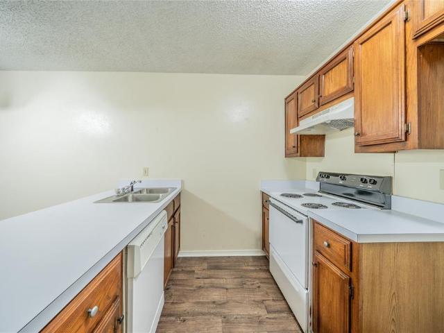 Townhouse for sale in Duncanville, Texas