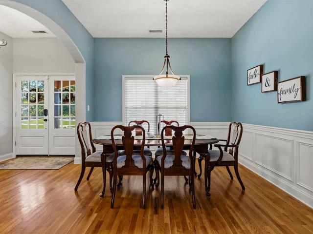 House for sale in Woodburn, Kentucky