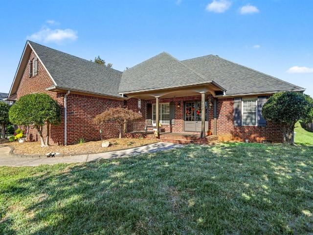House for sale in Woodburn, Kentucky