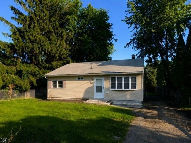 House for sale in Passaic, New Jersey