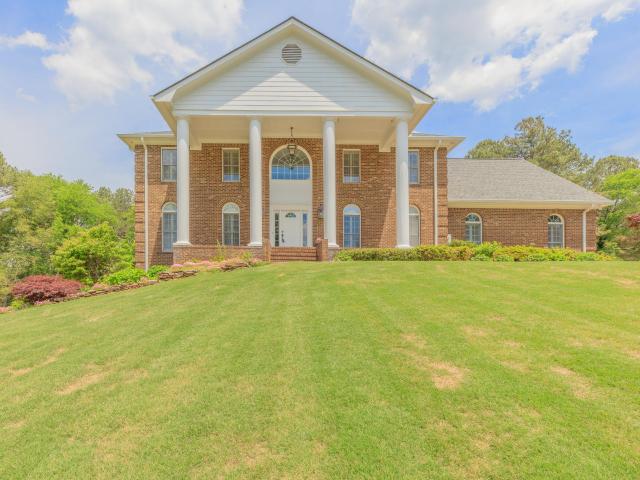 House for sale in Cohutta, Georgia
