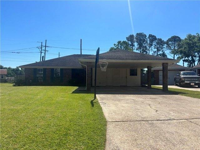 House for sale in Destrehan, Louisiana