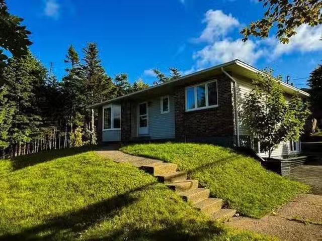 House for sale in Paradise, Newfoundland And Labrador