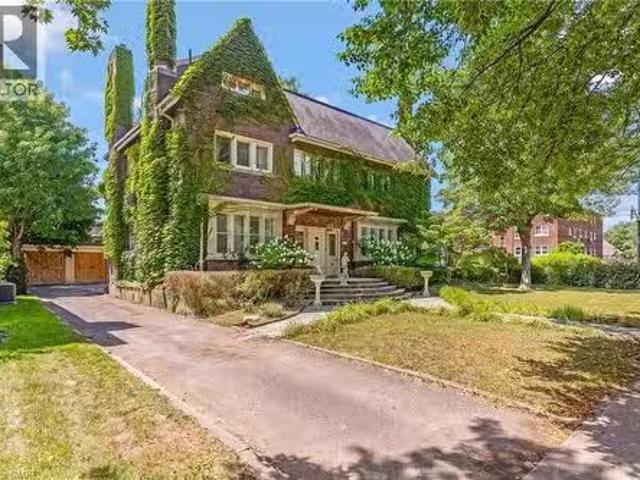 House for sale in Brant, Ontario