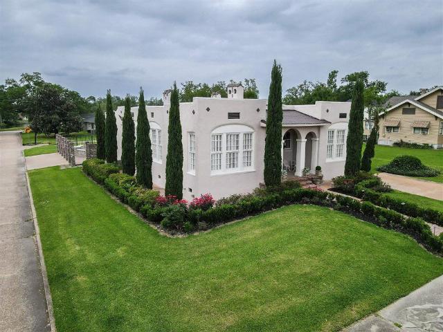House for sale in Lake Charles, Louisiana