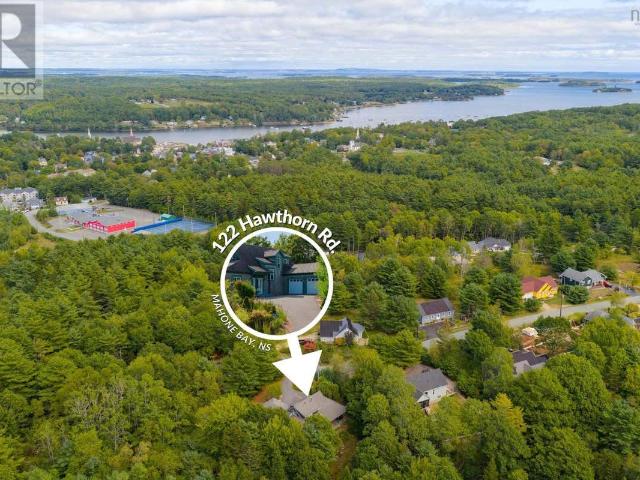 House for sale in Mahone Bay, Nova Scotia