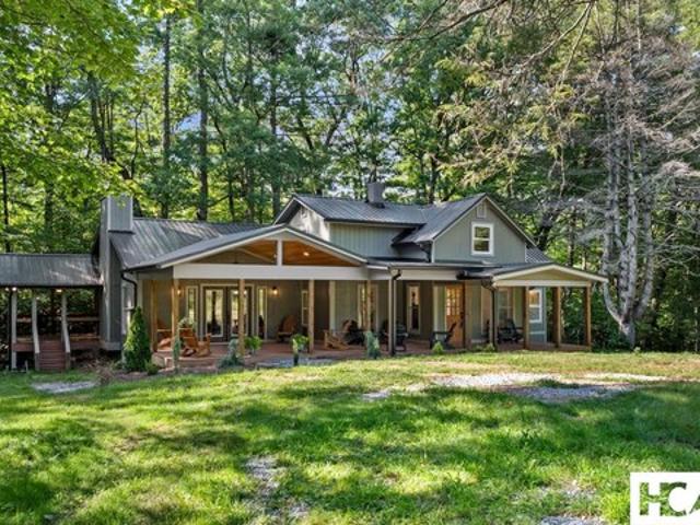 House for sale in Highlands, North Carolina