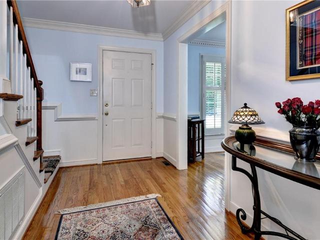 House for sale in Virginia