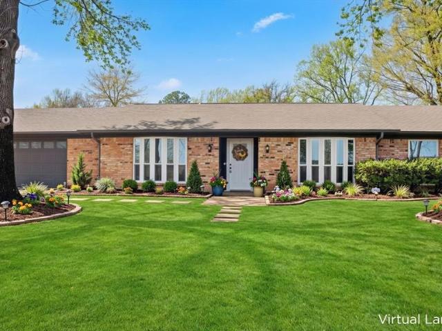 House for sale in Sulphur Springs, Texas