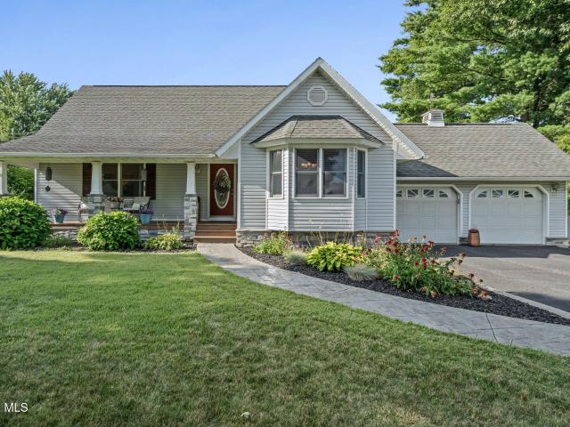 House for sale in Colonie, New York