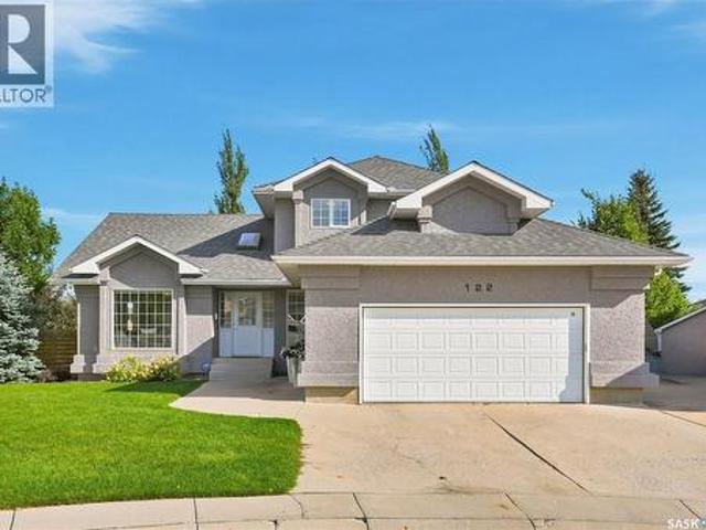 House for sale in Saskatoon, Saskatchewan