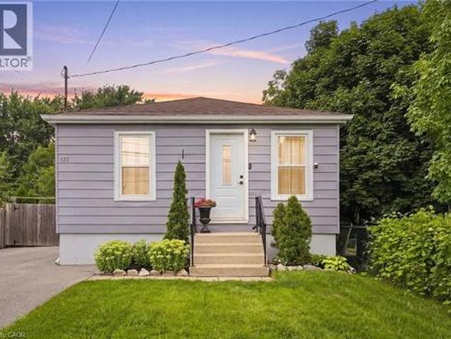 House for sale in Ancaster, Ontario