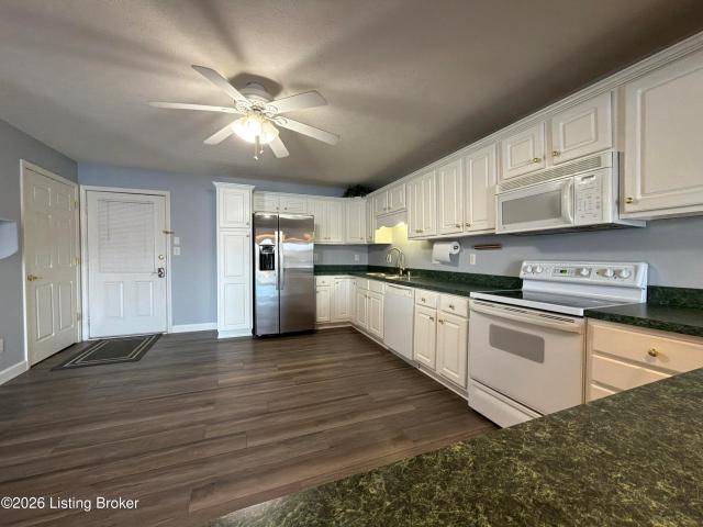 Condo for sale in Brandenburg, Kentucky