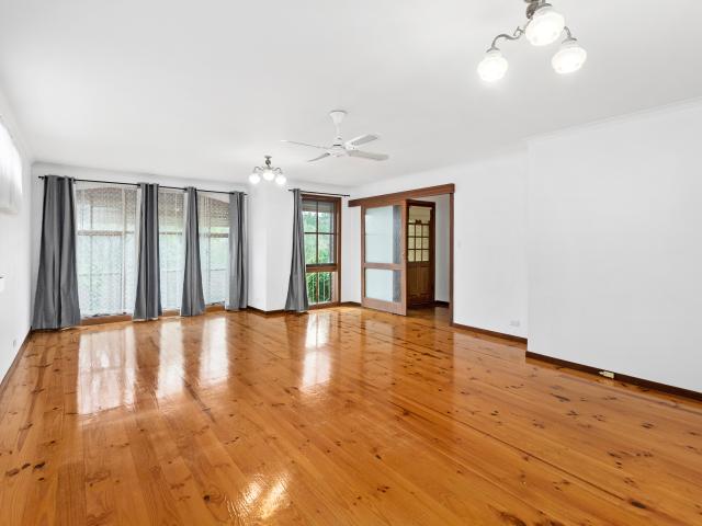 Apartment for rent in Mont Albert