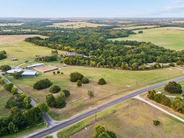 House for sale in Van Alstyne, Grayson County