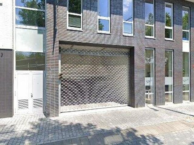 Bedrijfspand te huur in Groenewoud, Tilburg