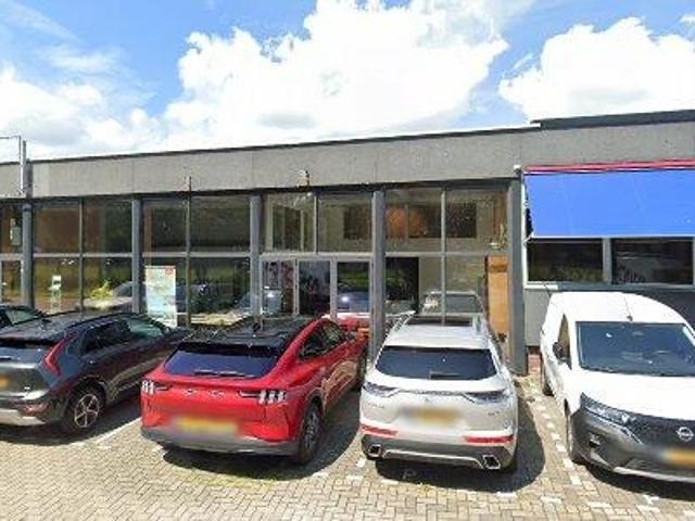 Bedrijfspand te huur in Wormerveer, Noord Holland
