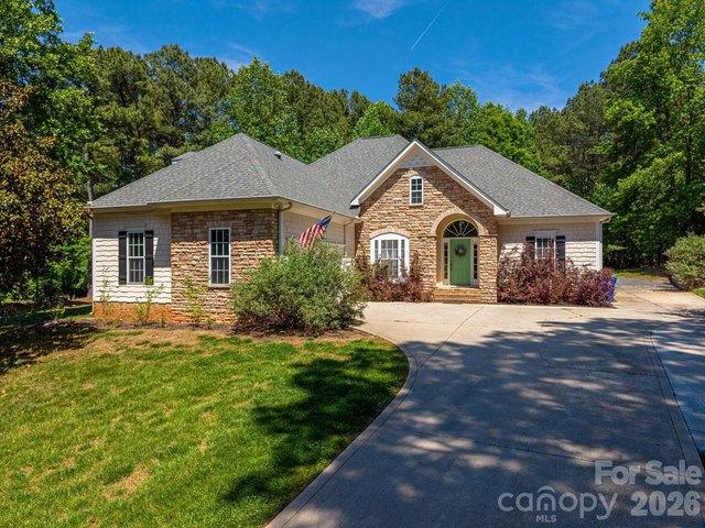House for sale in Troutman, North Carolina