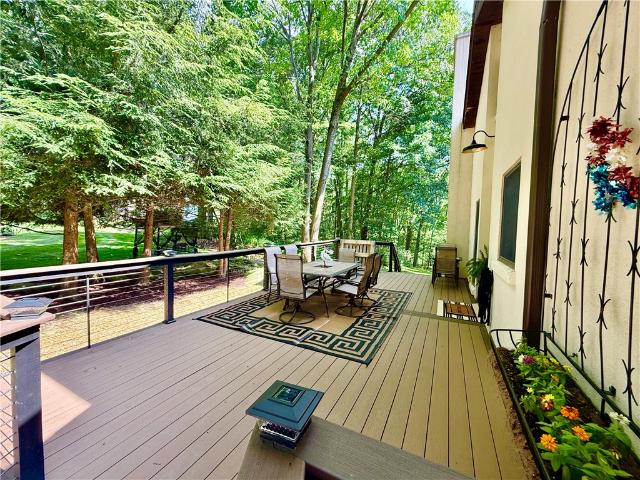 Townhouse for sale in Cabot, Pennsylvania