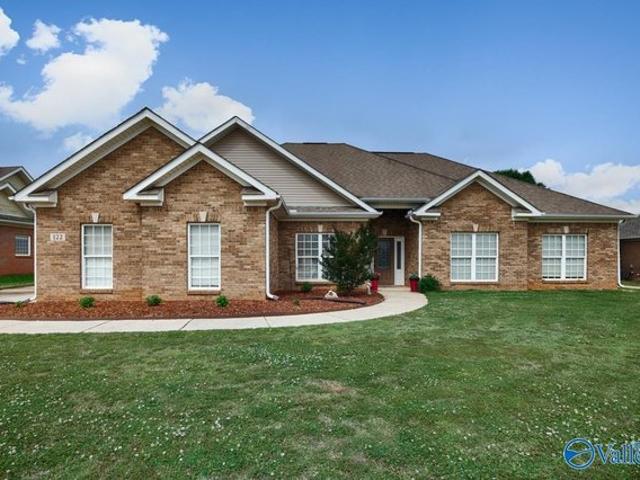 House for sale in Hazel Green, Alabama