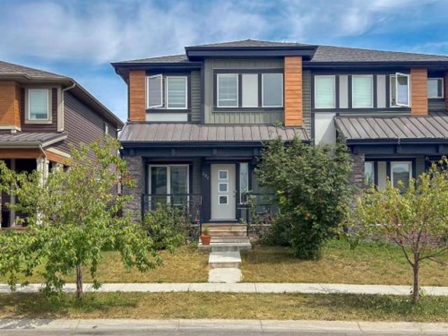 House for sale in Airdrie, Alberta