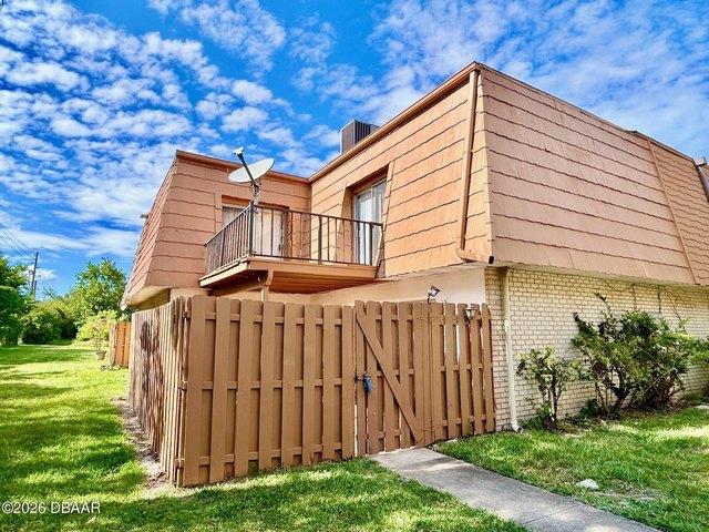 Townhouse for sale in Port Orange, Florida