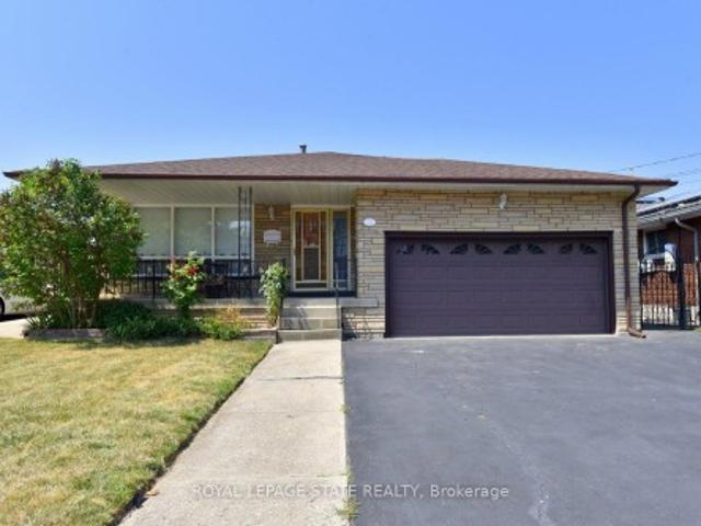 House for sale in Ancaster, Ontario