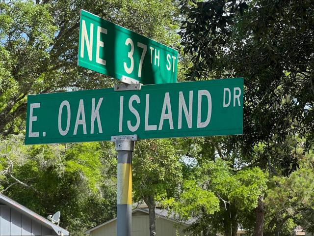 House for sale in Oak Island, North Carolina