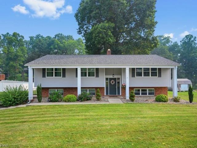 House for sale in Parkersburg, West Virginia