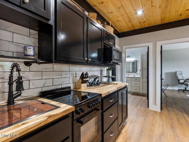 House for sale in Hayesville, North Carolina