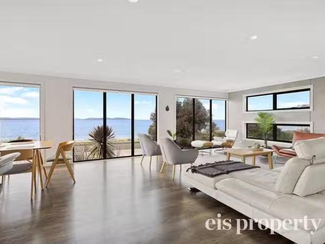 House for rent in Blackmans Bay, Tasmania