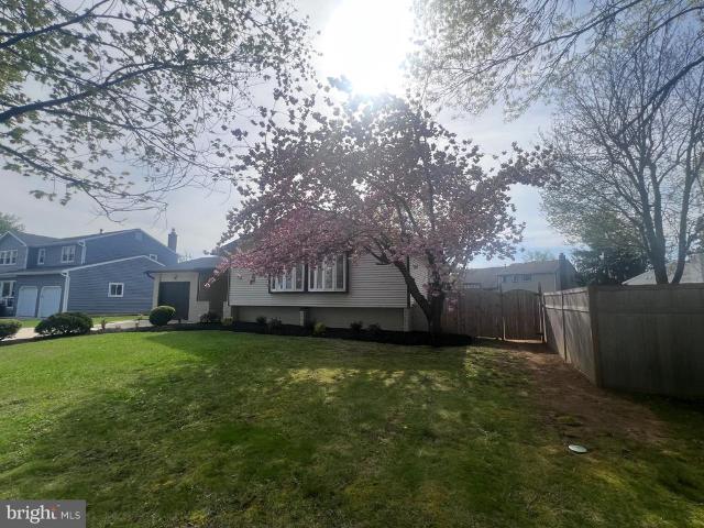 House for sale in Mount Laurel, New Jersey