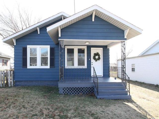 House for sale in Wood River, Illinois