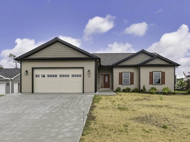 House for sale in North East, Pennsylvania