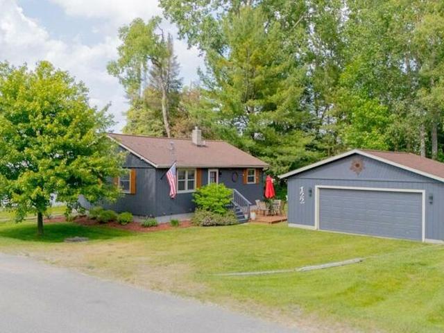House for sale in Houghton Lake House for sale in Houghton Lake
