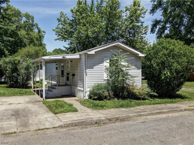 House for sale in New Philadelphia, Ohio