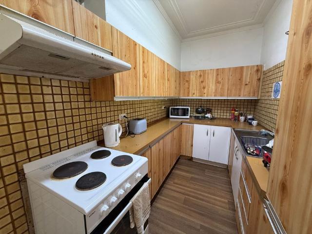 Granny Flat for rent in Wollongong West, New South Wales
