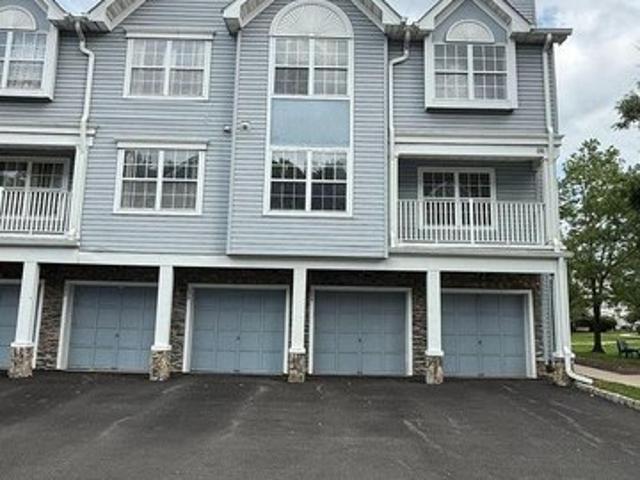 Condo for sale in Edison, New Jersey