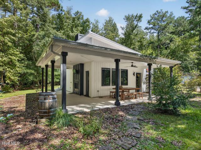 House for sale in Burgaw, Pender County