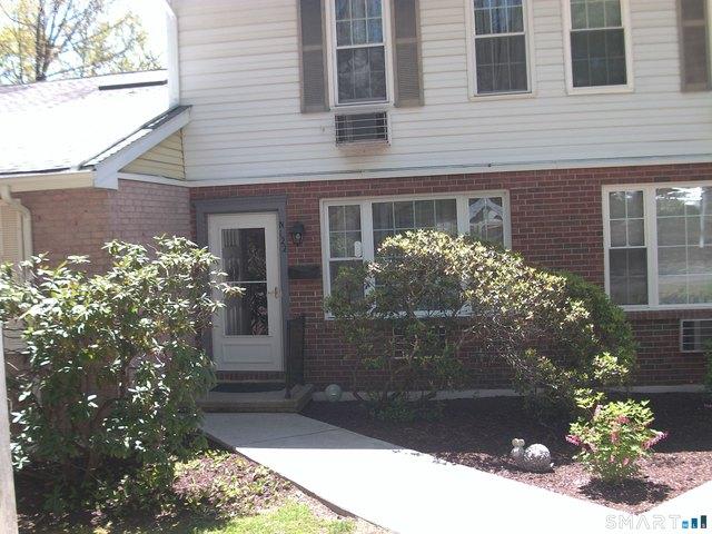 Townhouse for sale in Torrington, Connecticut