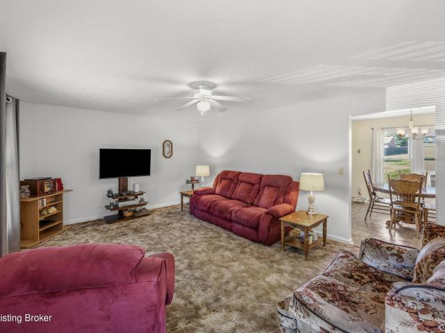 House for sale in Hunters, Bardstown