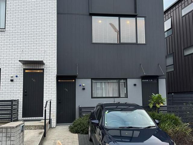 Apartment for rent in Limeburners Bay, Upper Harbour