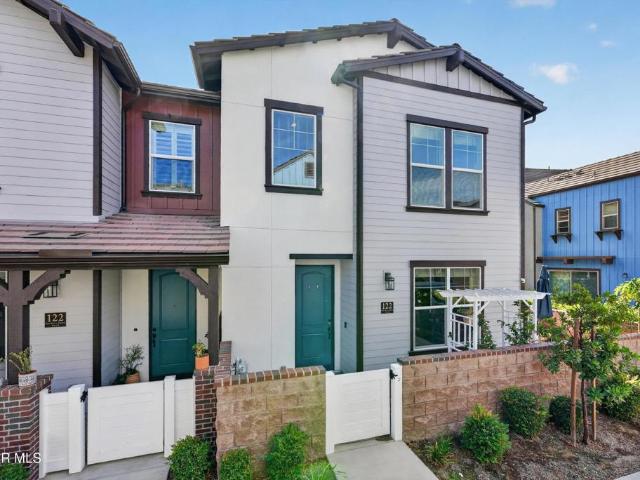Townhouse for sale in Simi Valley, California
