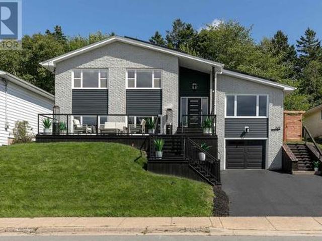 House for sale in Dartmouth, Nova Scotia
