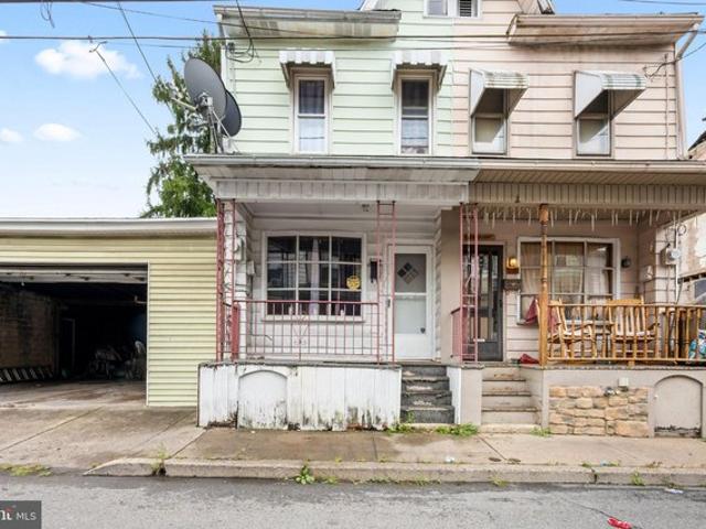 Townhouse for sale in Polish Hill, Shamokin