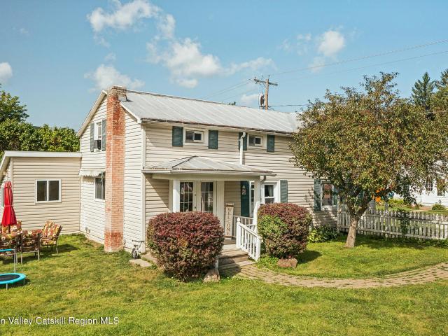 House for sale in Central Bridge, New York