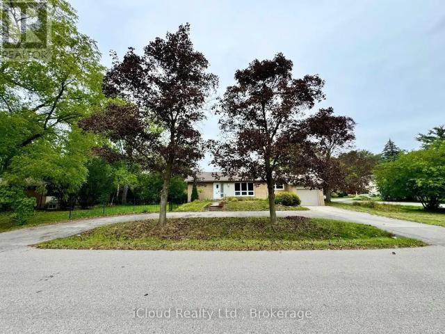 House for rent in Oakville, Golden Horseshoe